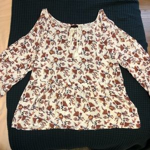 3/4 sleeve Boutique Top